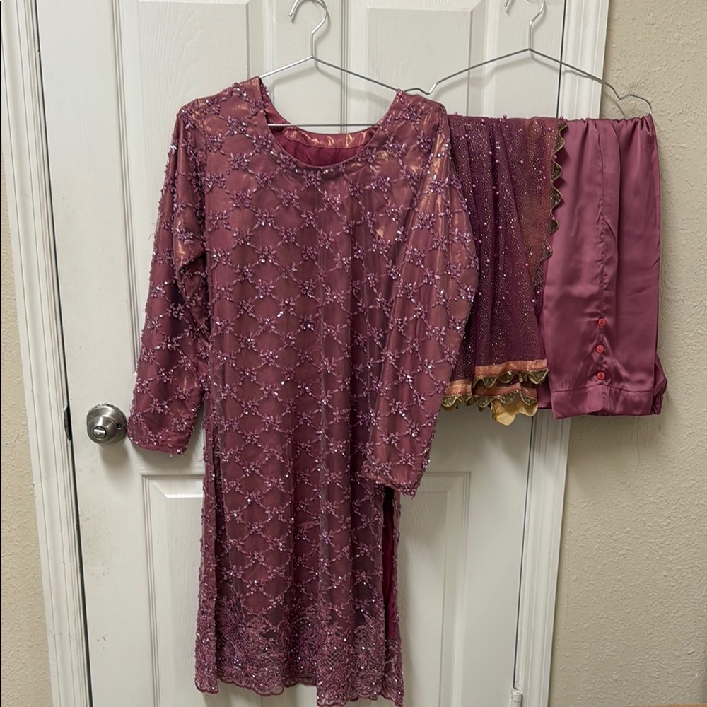 Elegant Long Sleeve Embellished Dress